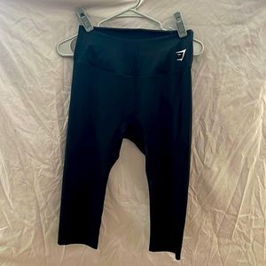 Gymshark TRAINING crop leggings. Black. Lg. NWT